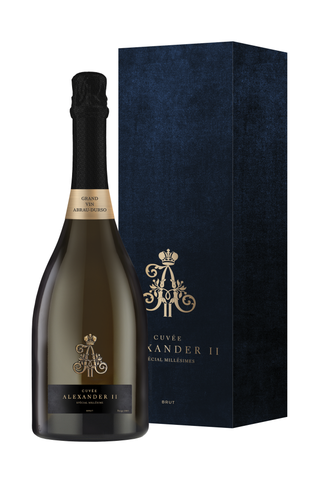 Вино игристое белое брют Авторское Cuvee Alexander II в подарочной упаковке